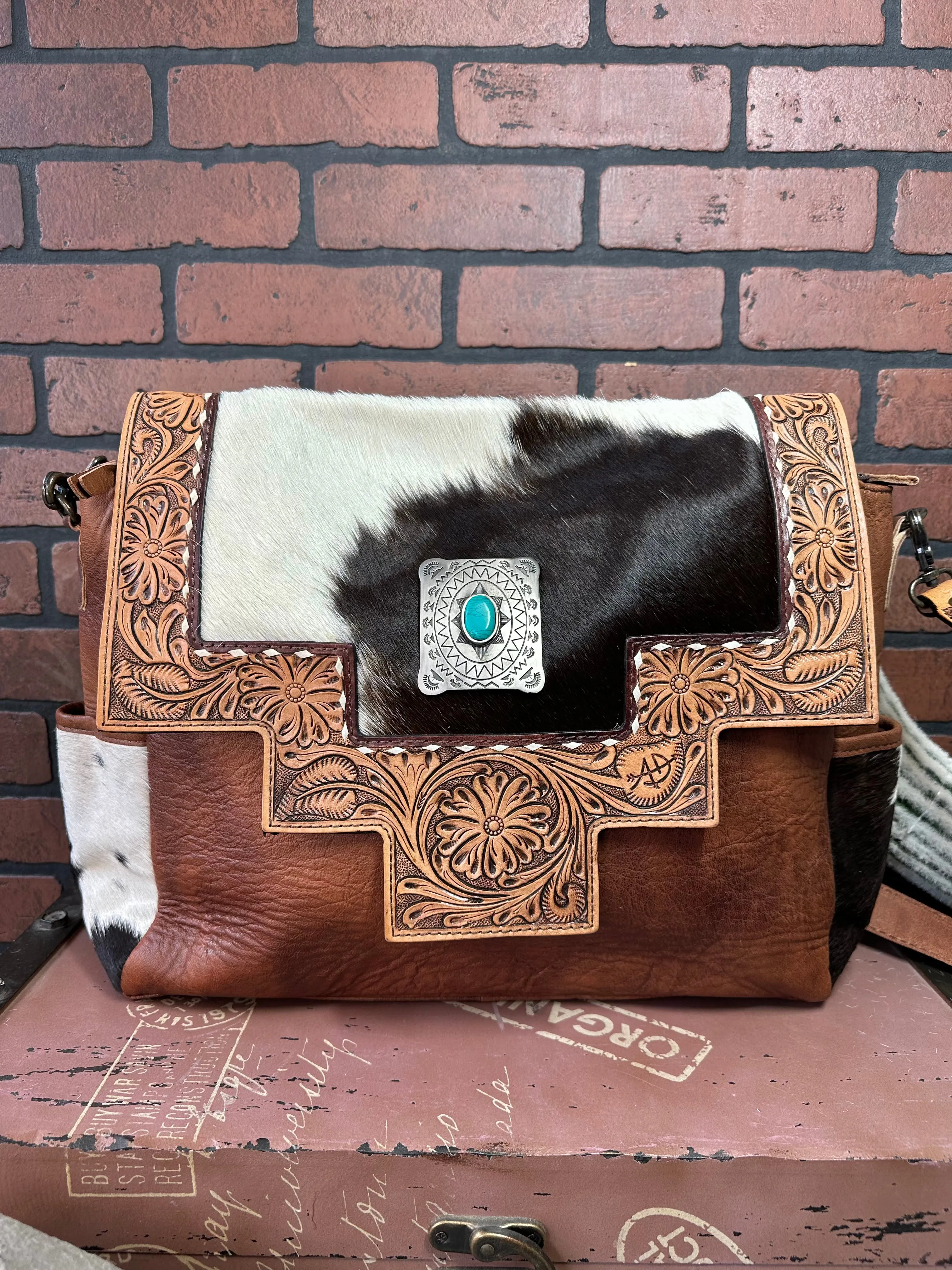 American Darling Cowhide Hair-On Concealed Carry Crossbody Messenger Briefcase Purse ADBG842B all