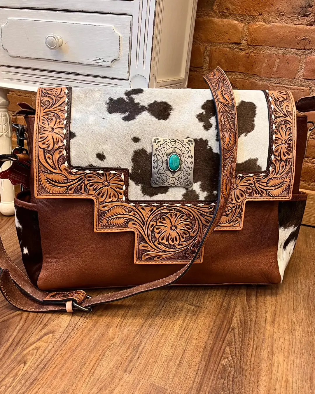 American Darling Cowhide Hair-On Concealed Carry Crossbody Messenger Briefcase Purse ADBG842B all