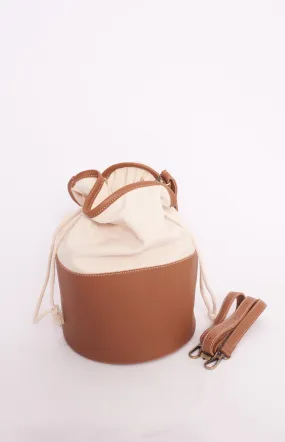 CANVAS BUCKET BAG