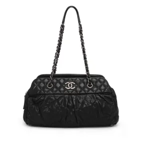 Chanel Black Iridescent Calfskin Chic Quilt Bowling Bag