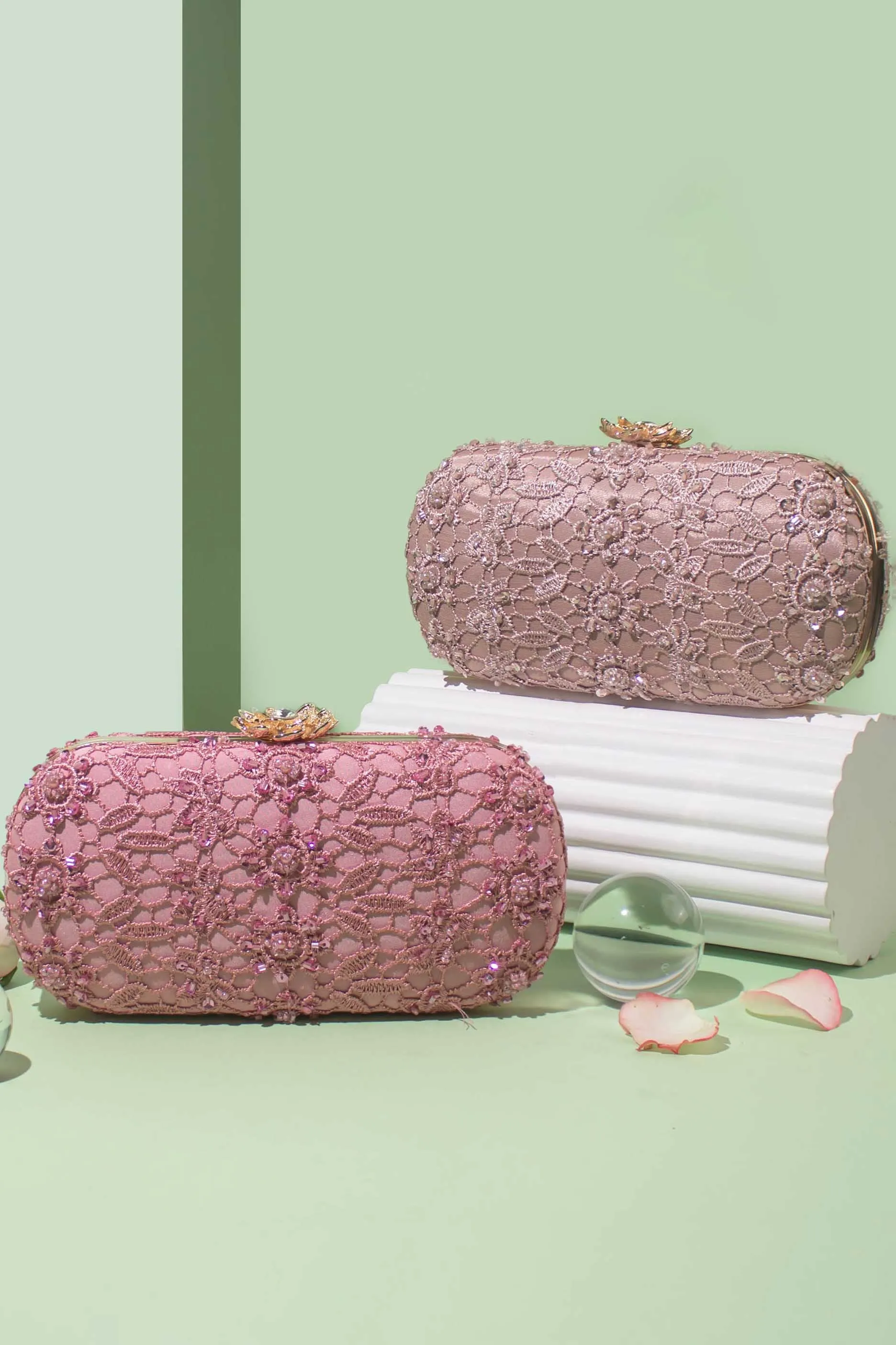 Cordon Capsule Clutch Pink