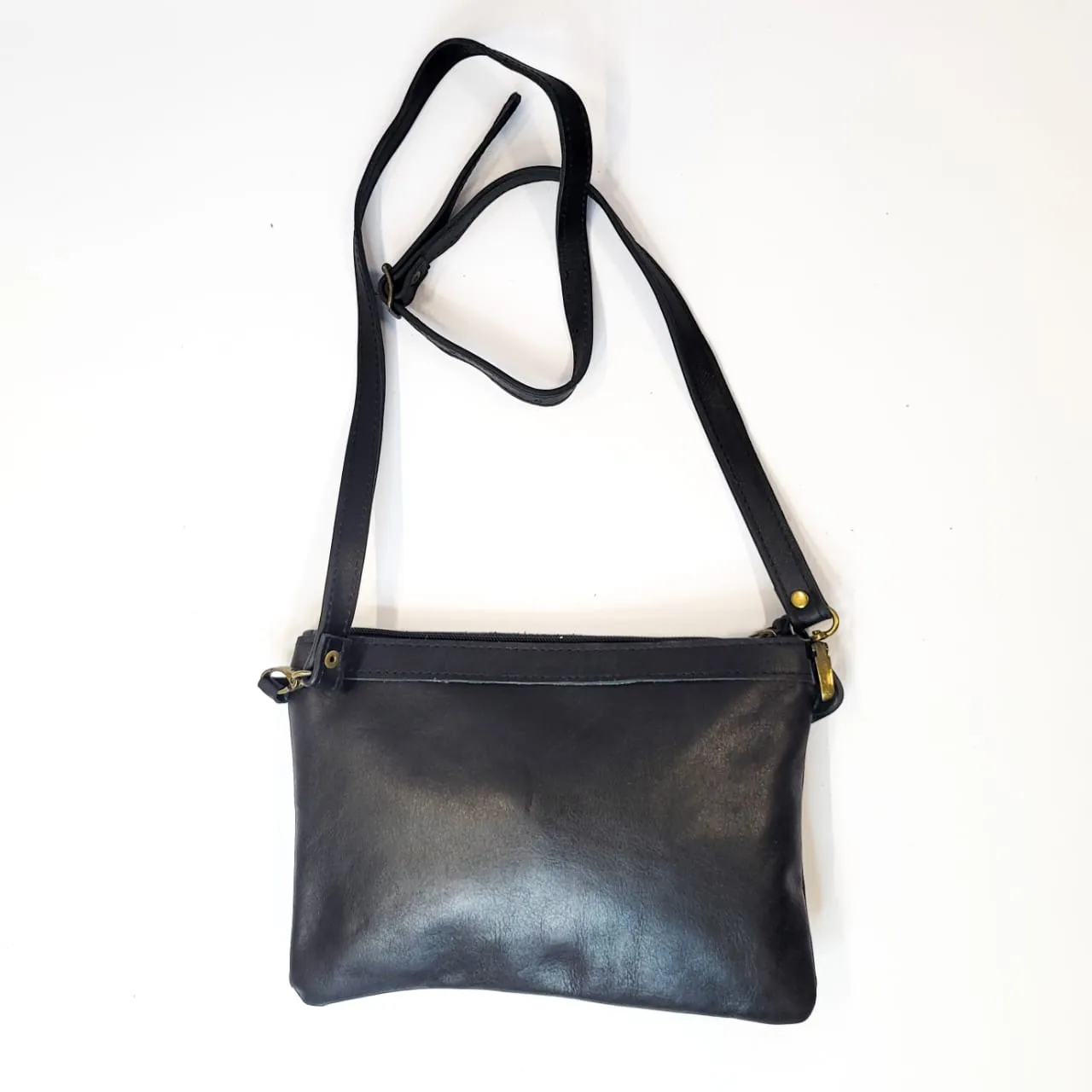 Gia leather black messenger bag