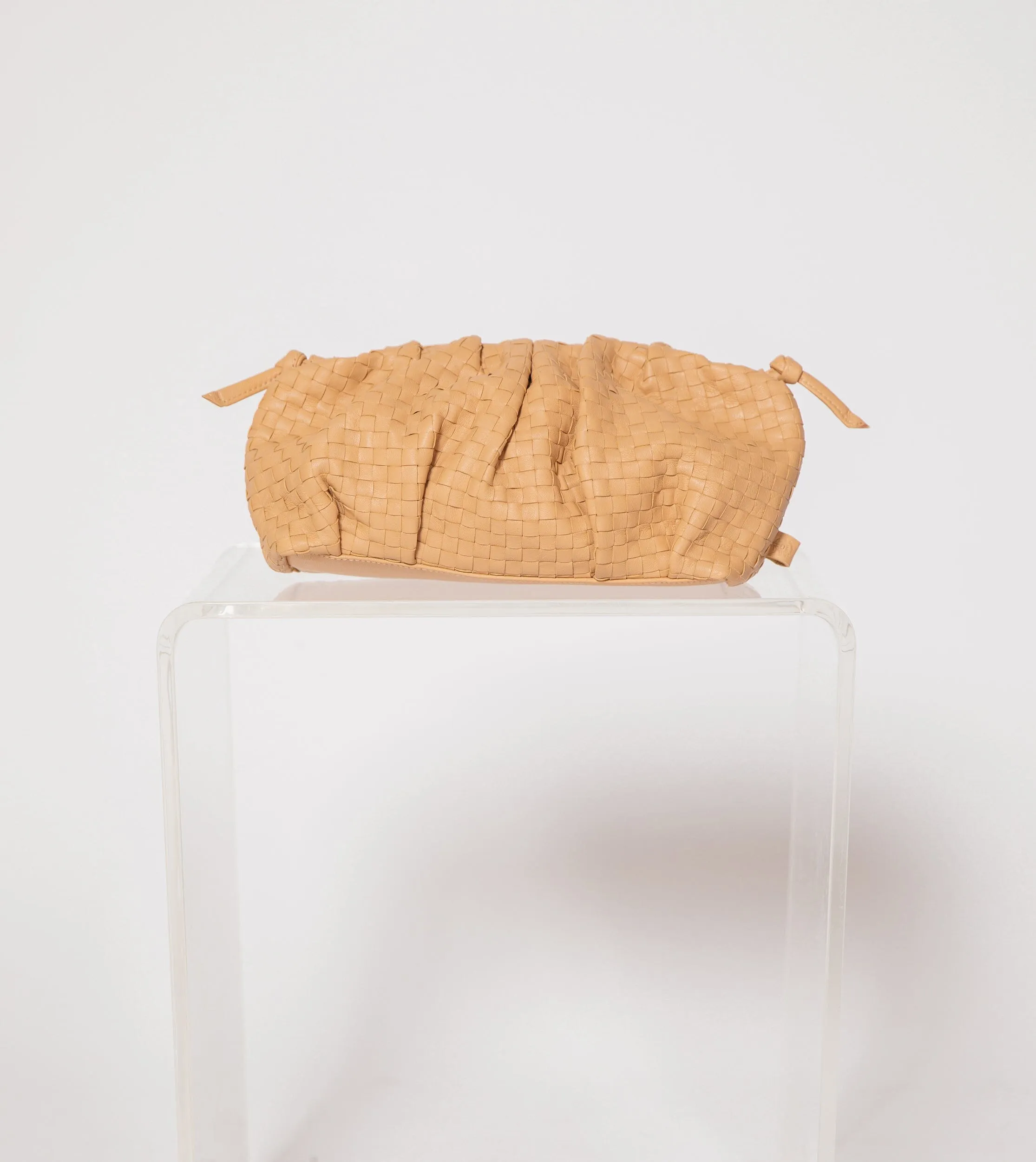 Gigi Woven Crossbody | Tan