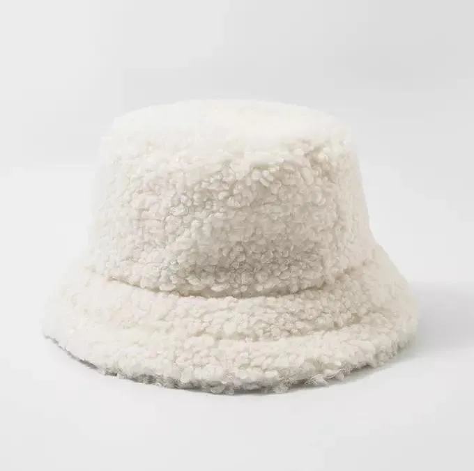 Kornelia Fluffy Bucket Hats