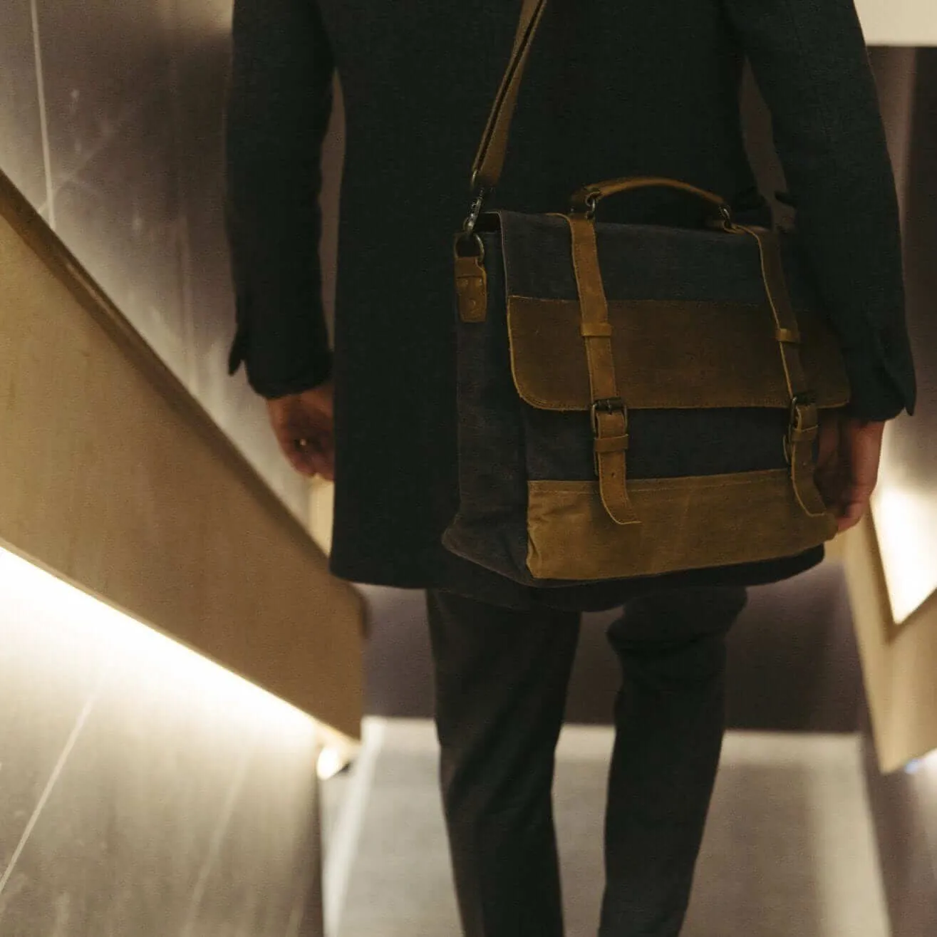 Medway - Waxed Canvas Messenger Bag