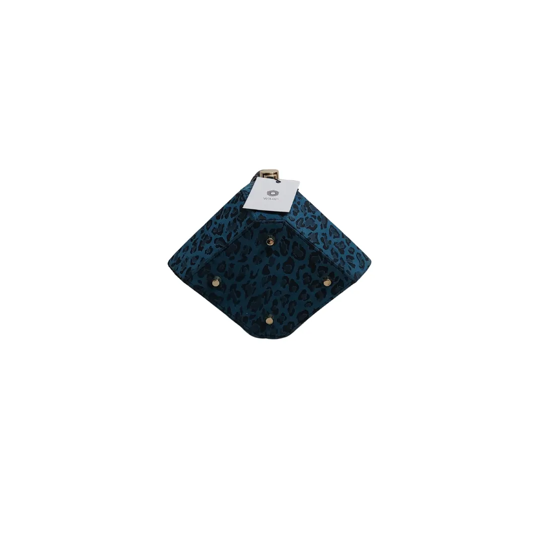 Warp Hexella Large Bucket Blue Leopard | Sample |