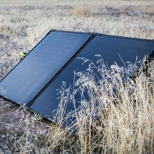 Yeti 500X   Boulder 100 BC Solar Generator